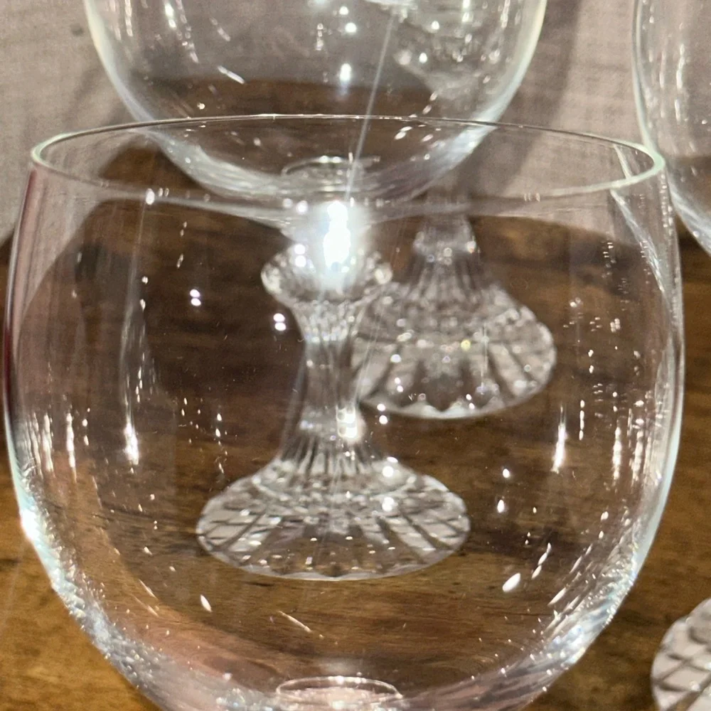 Mikasa "The Ritz" Wine Glasses - Picture 6 of 10